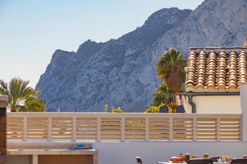 Villa Kuki - PlusHolidays - image 15