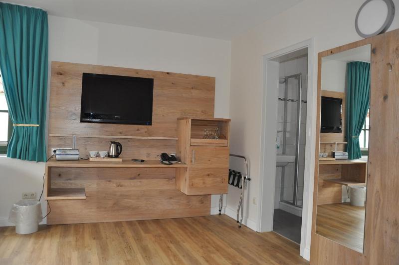 Superior Double Room image 4