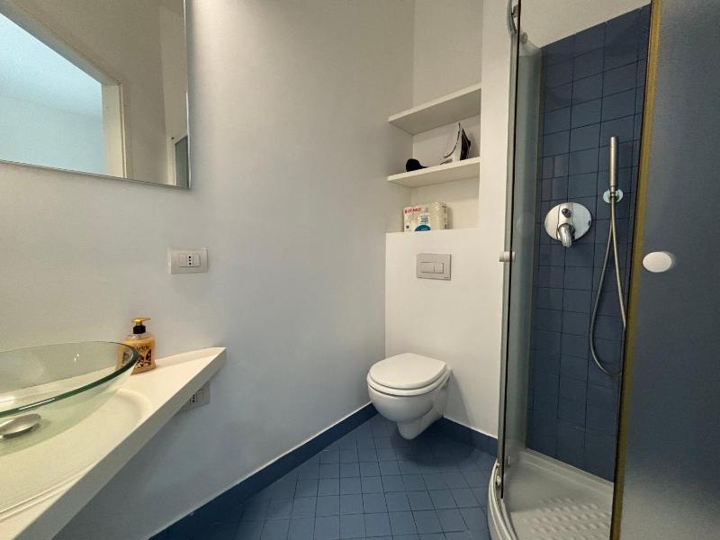 [Centrale e spazioso] 3 camere 3 bagni + terrazzo - image 21