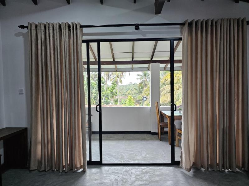 Hikkaduwa City Penthouse - image 2