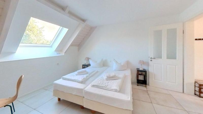 schöne Maisonette-Ferienwohnung am Selliner See mit Terrasse - image 21