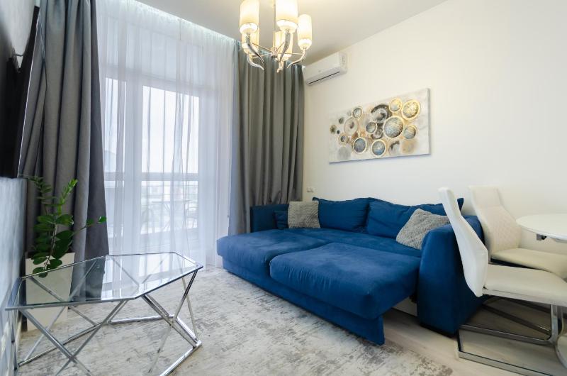 21-285 Central Park John McCain 7 Kyiv centre stunning city view 15 kW backup power Petrovdom Apartment - image 16