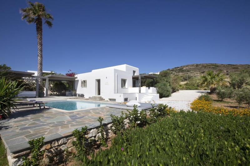 Villa Aphrodite · Elegant villa sea views designer renovation - image 9