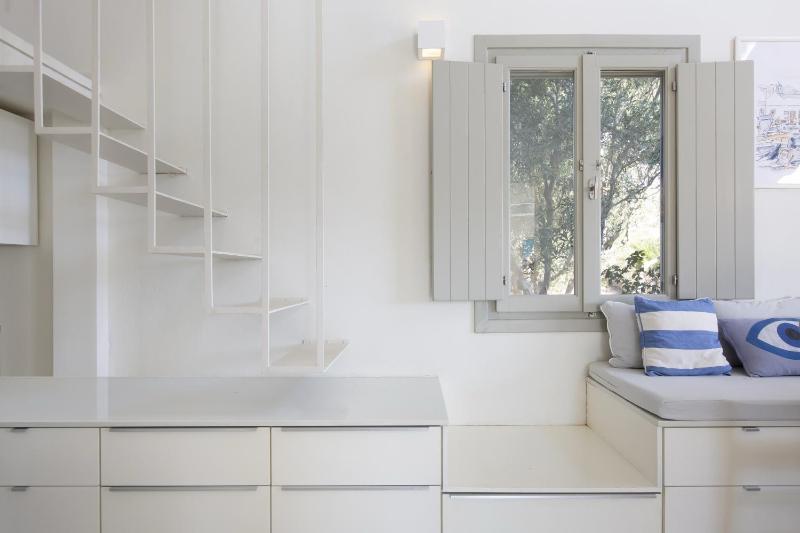 Villa Aphrodite · Elegant villa sea views designer renovation - image 3