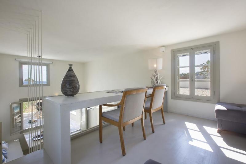 Villa Aphrodite · Elegant villa sea views designer renovation - image 12