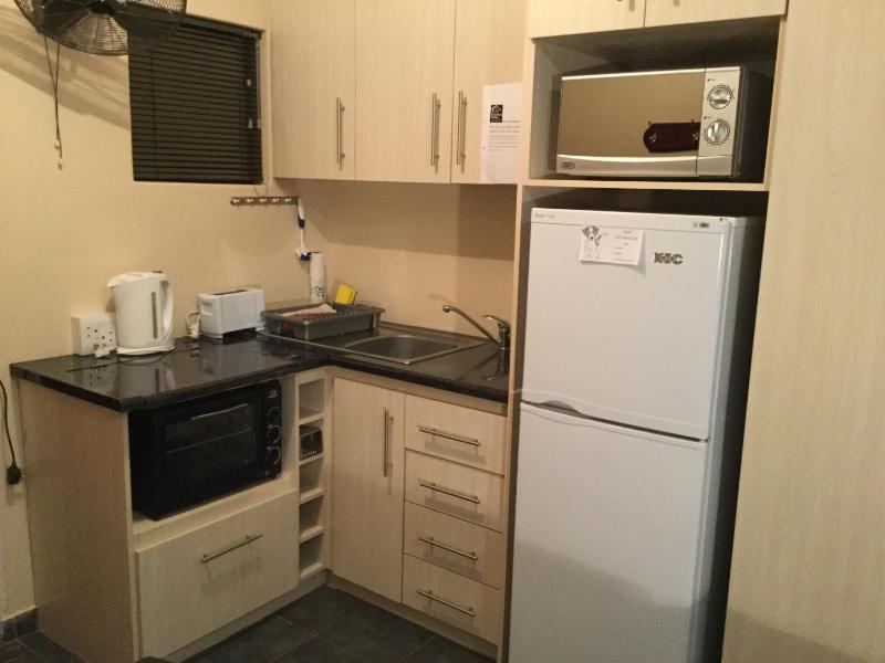 A Little Guesthouse - image 8