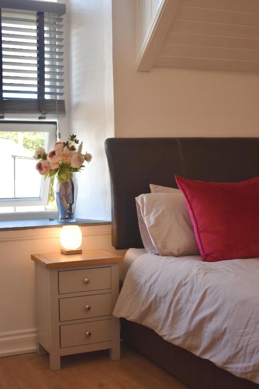 Sunday Cottage - image 33