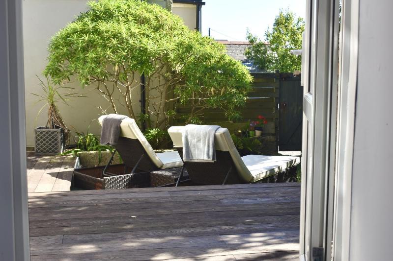 Sunday Cottage - image 29
