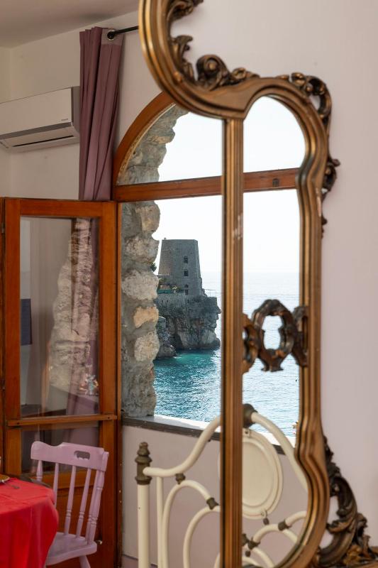 La Dolce Vita a Positano boutique hotel - image 8