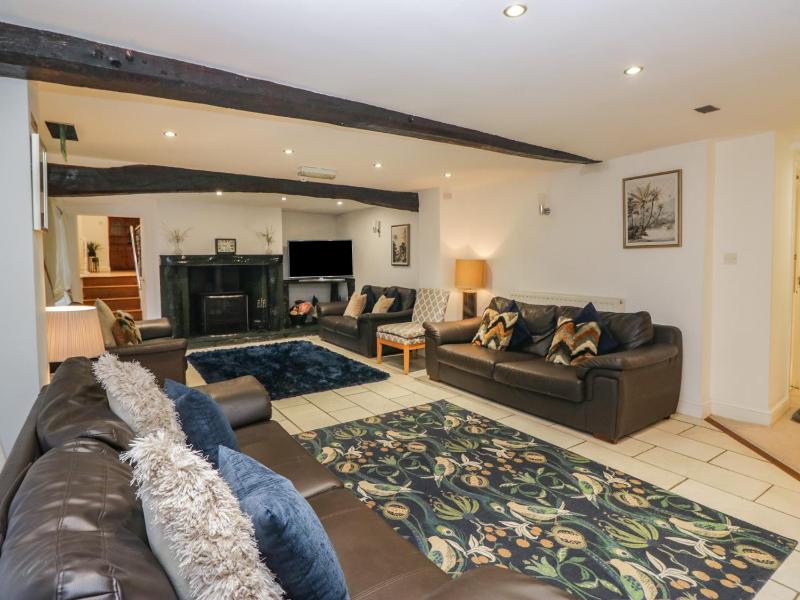 Newlands Fell House - image 16