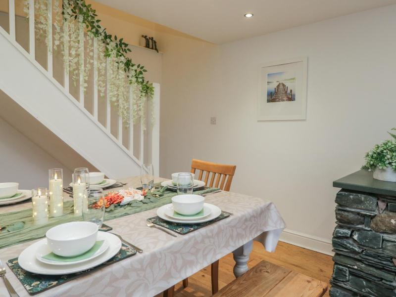 Newlands Fell House - image 36