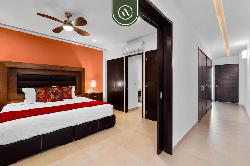 The Park 406 | 2BR/2BA in Zona Romántica PV - image 14
