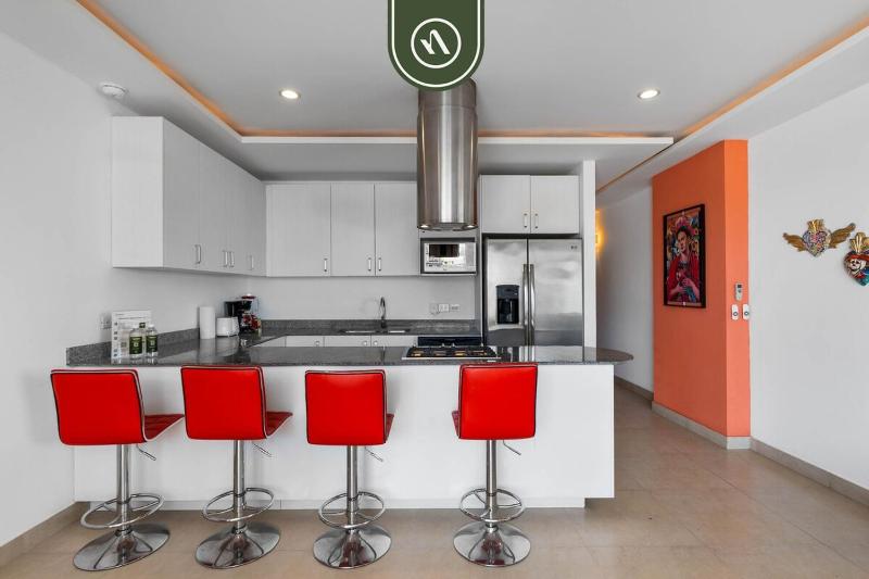 The Park 406 | 2BR/2BA in Zona Romántica PV - image 16