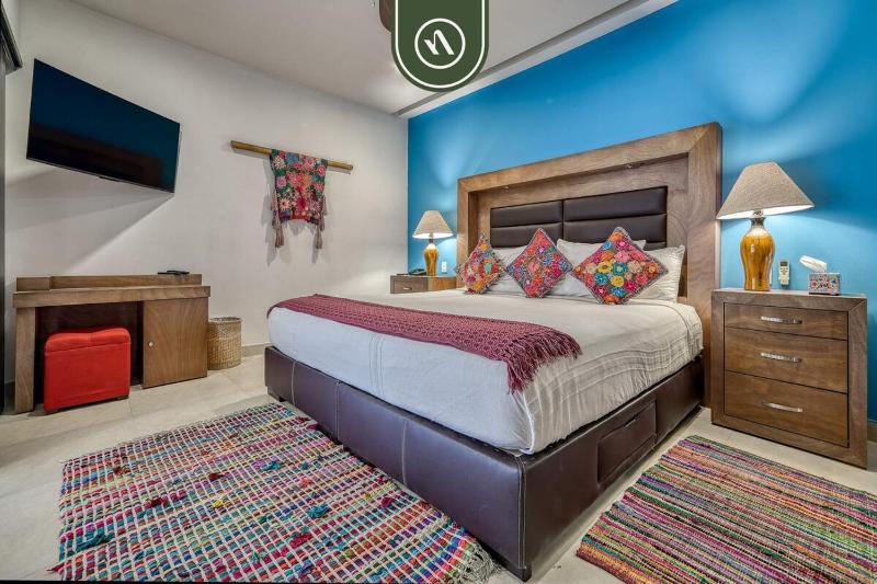 The Park 506 | 2BR/2BA | Puerto Vallarta | Pool Gym - image 14