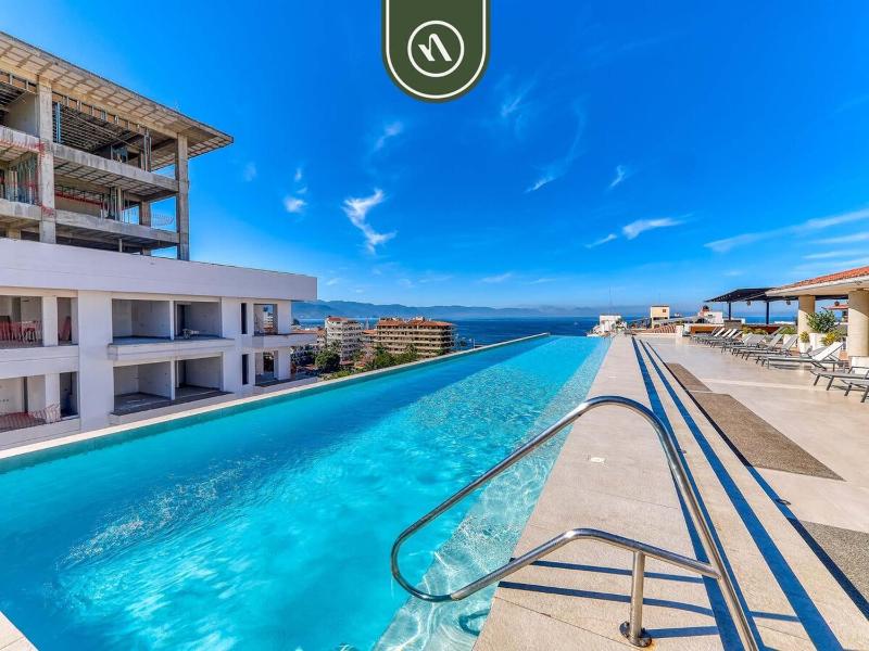The Park 506 | 2BR/2BA | Puerto Vallarta | Pool Gym - image 12