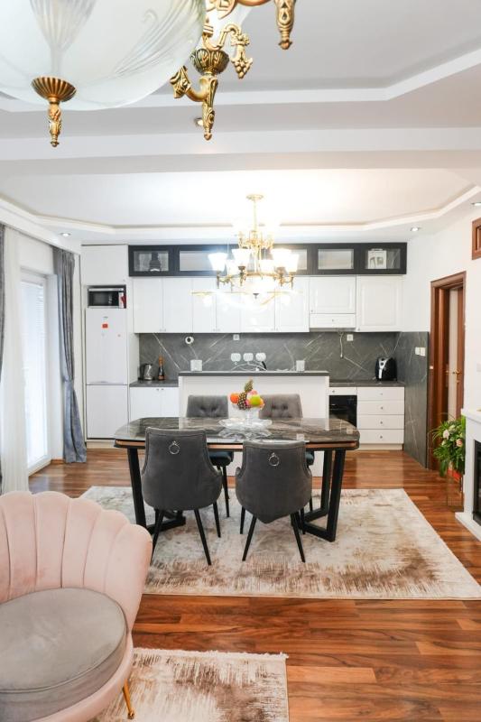 Montana Apartment Tivat 7-Minute Walk to the Sea - image 3
