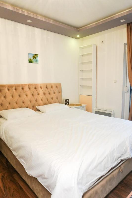 Montana Apartment Tivat 7-Minute Walk to the Sea - image 12
