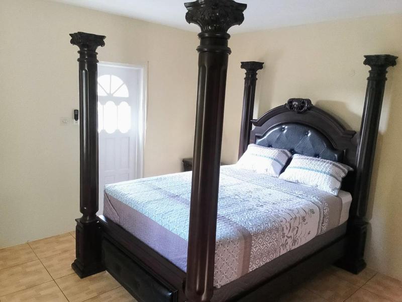The Cupid Chalet Suite - image 7