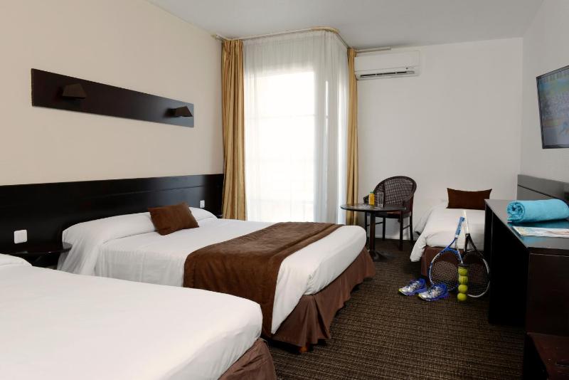 Single Room image 2
