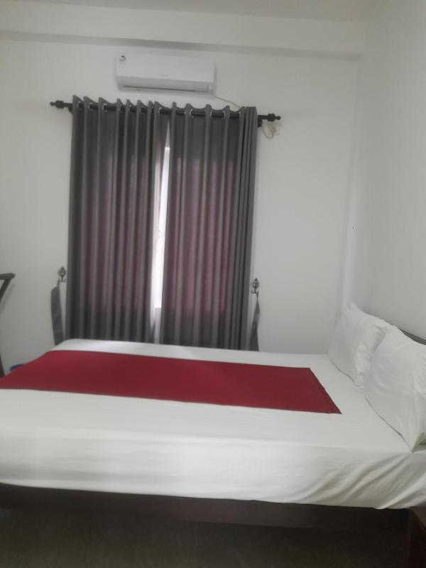Laxsume Guest House Nilaveli - image 39