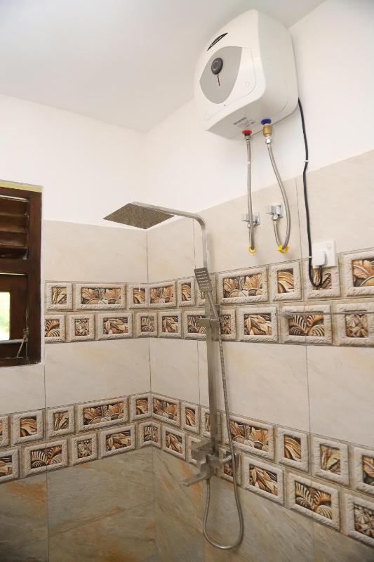 Chathu Villa - image 10