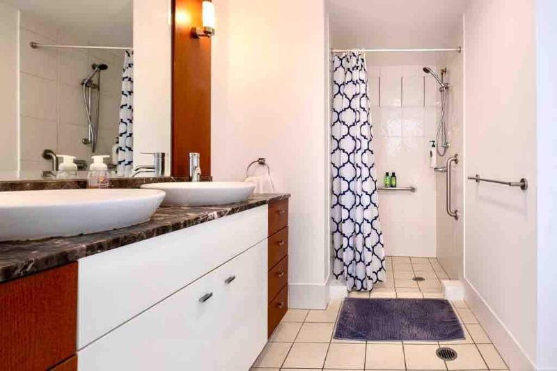 OceanView Bliss Lv 24 Chevron Renaissance Retreat - image 16