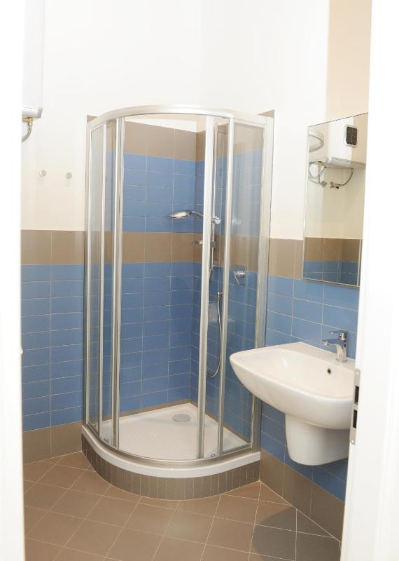 Standard Double or Twin Room image 2