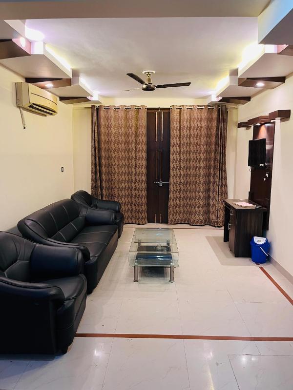The Wisdom Homestay In Agra - image 6