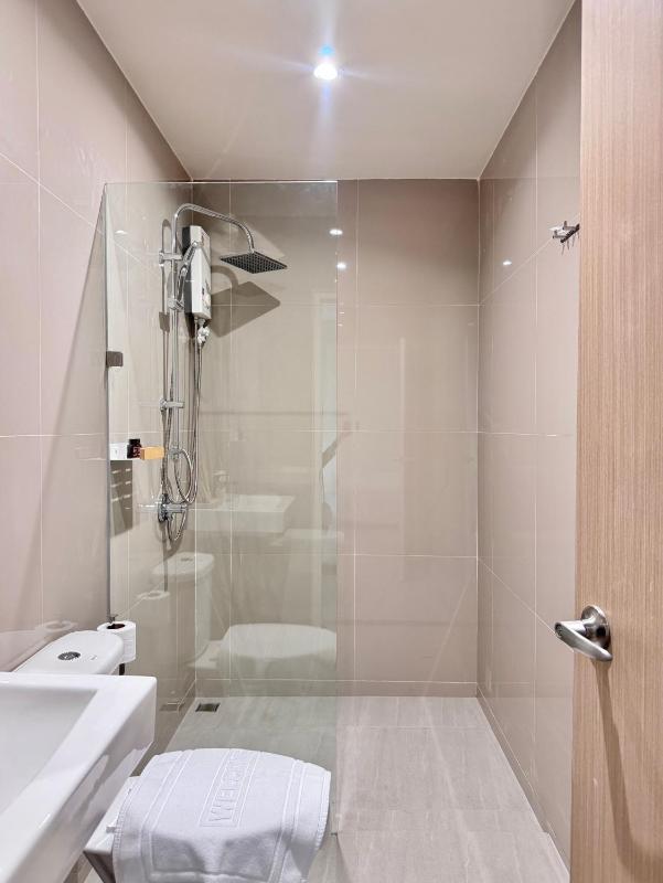 Quies Hotel Krabi - image 10