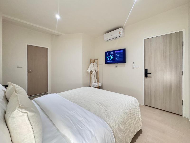 Quies Hotel Krabi - image 6