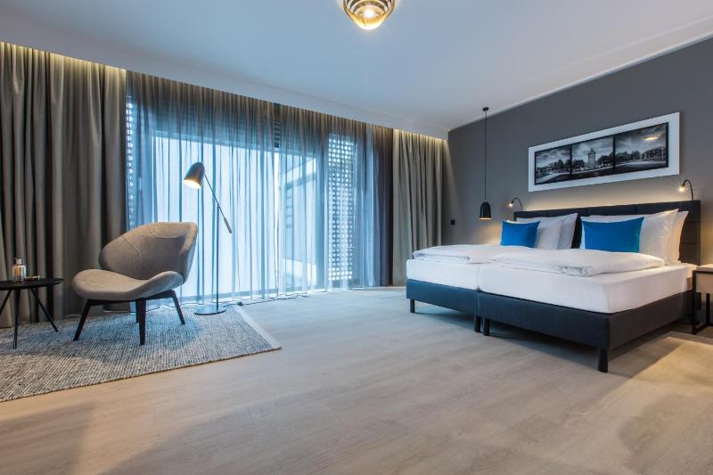 Premium Room image 2
