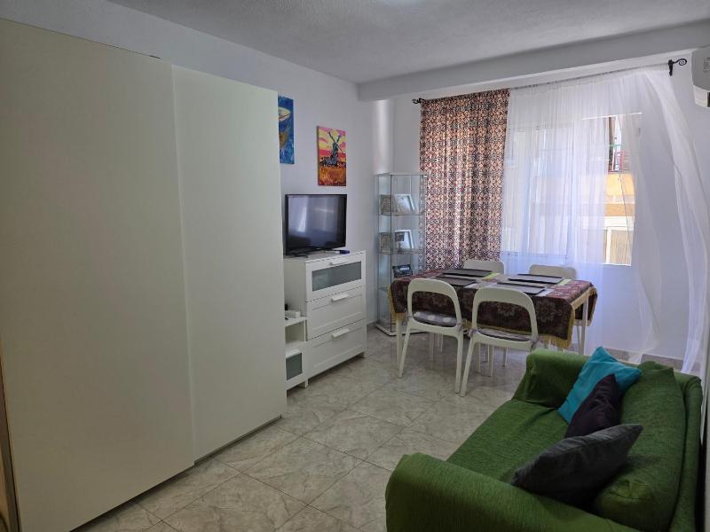 Gutierrez Apartment - image 26