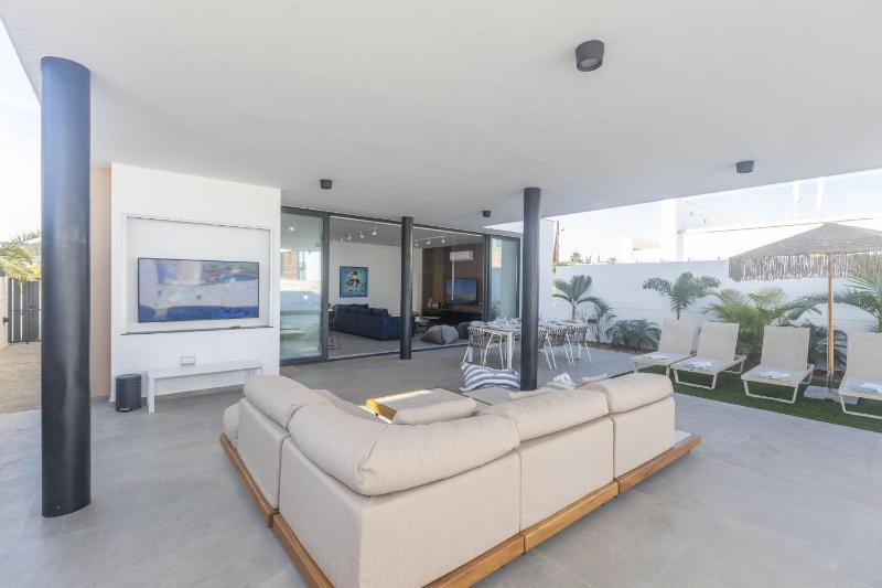 Protaras Aqua Pearl Villa AQ18 - image 11