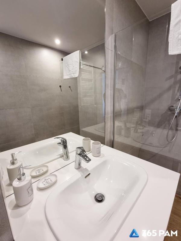365PAM - Prywatny apartament w hotelu C8 - image 9