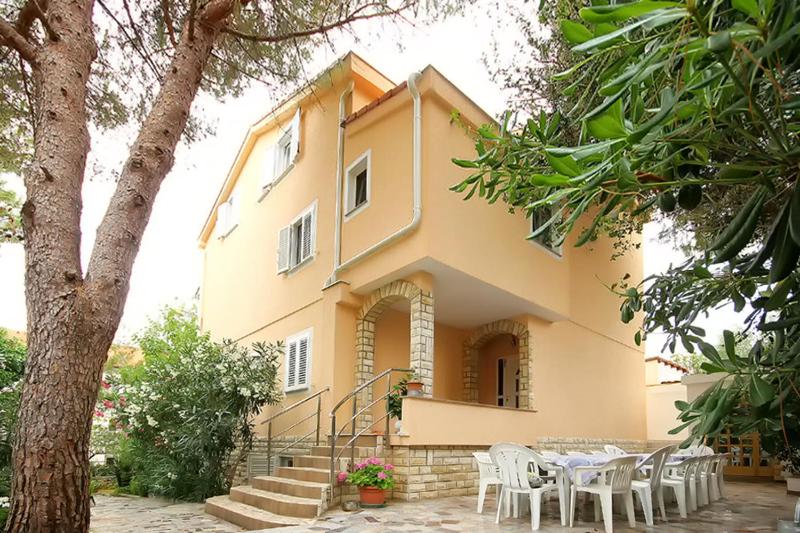 Apartments Dino - image 1