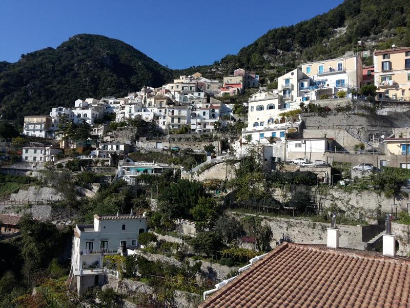 Two-Bedroom House image 2