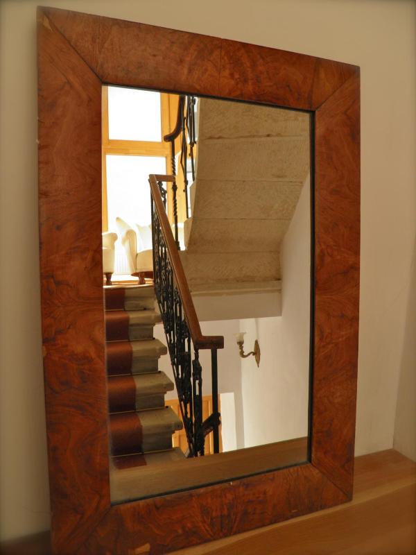 Large Two-Bedroom Apartment with Balcony - Eroilor 28 image 4