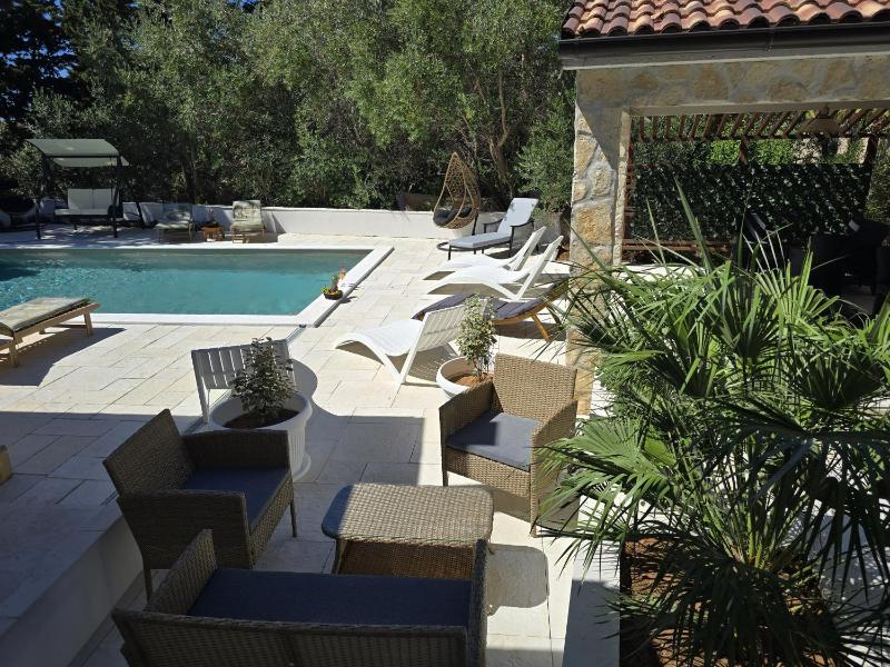 MIRABEL Apartments - image 41