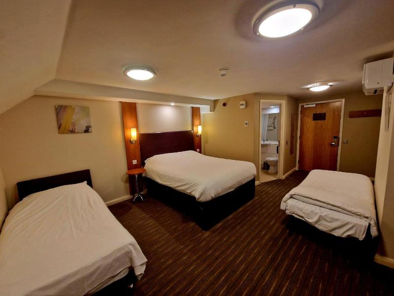 Charter Hotel Bournemouth - image 17