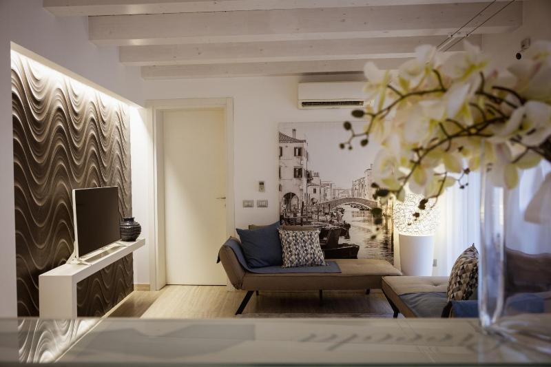 Piccola Venezia Room - image 50