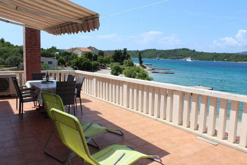 Apartments by the sea Kneza Korcula - 25133 - image 11