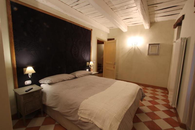 Double Room with Private External Bathroom image 4