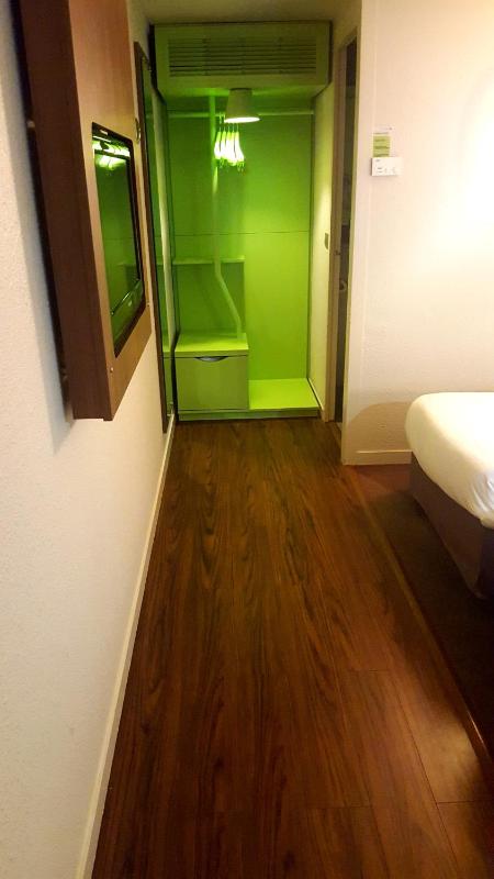 Family Room image 1