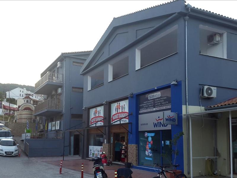 PINEAPPLE Skiathos - image 5