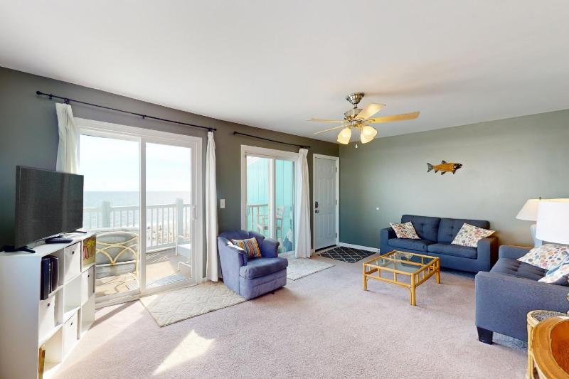 CB79 Carolina Beachfront Beauty - image 1