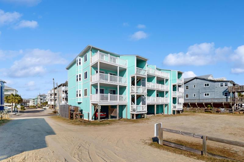 CB79 Carolina Beachfront Beauty - image 24