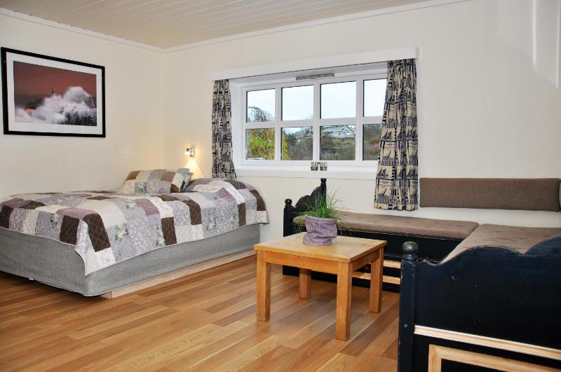 Double Room image 1