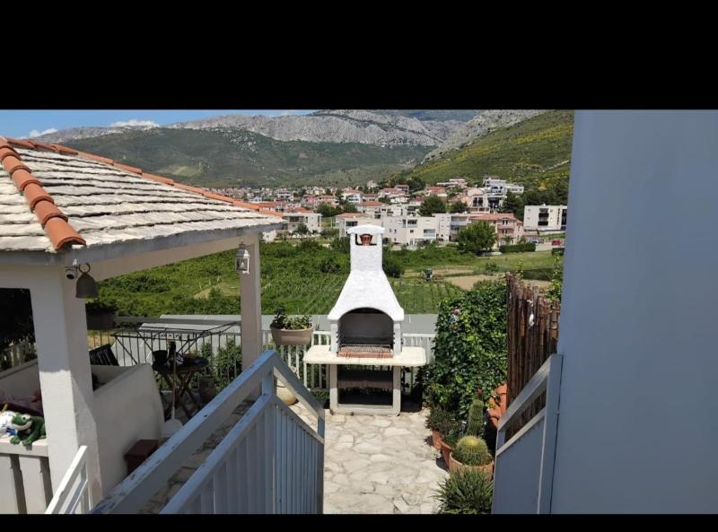 Villa Marija - Five Bedroom Villa with Terrace and Swimming Pool - image 18