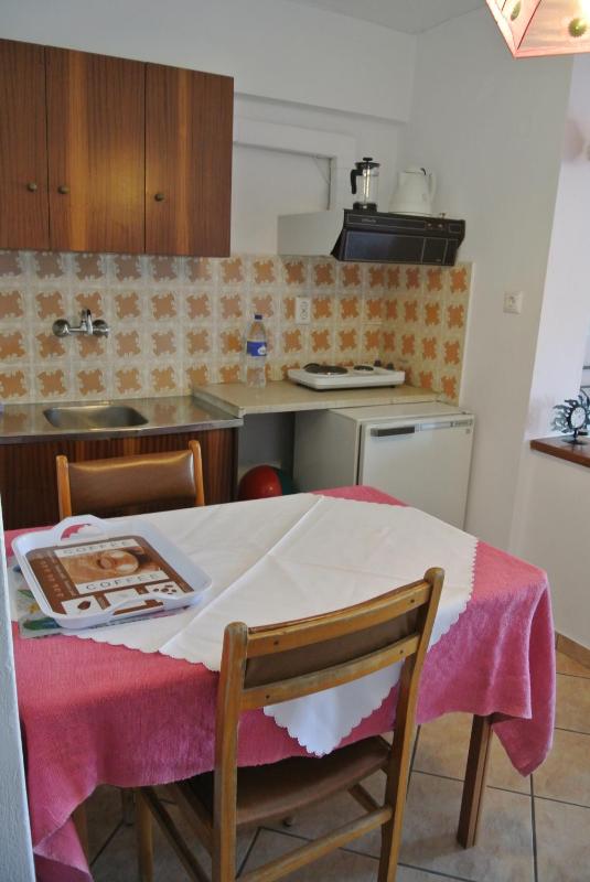 Studio with Sea View (3 Adults) image 4