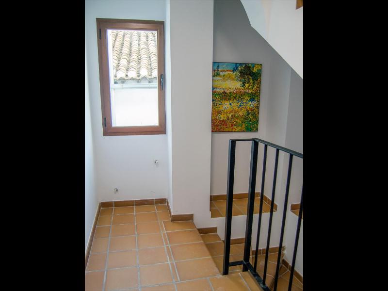 One-Bedroom Apartment image 3